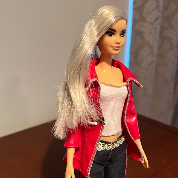 Barbie Doll Barbie Fashionistas # 107 - Picture 2 of 7